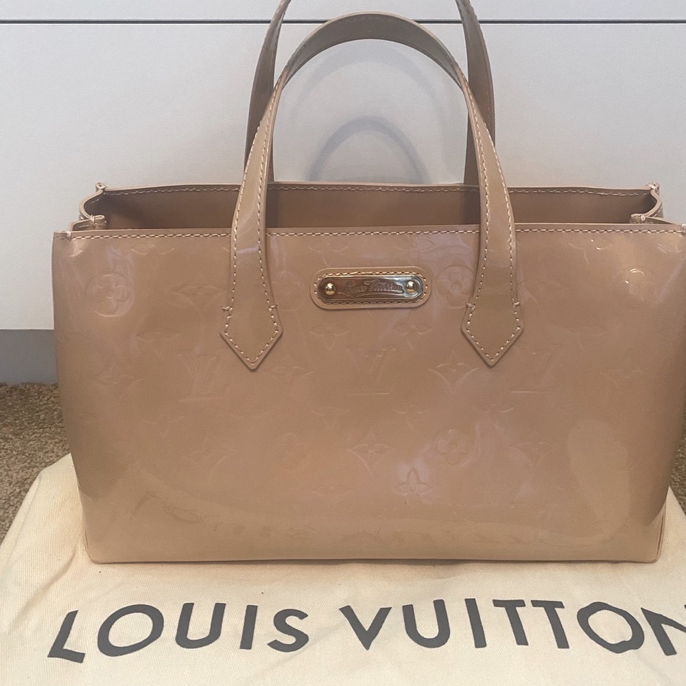 Pristine Louis Vuitton Vernis Wiltshire Bag